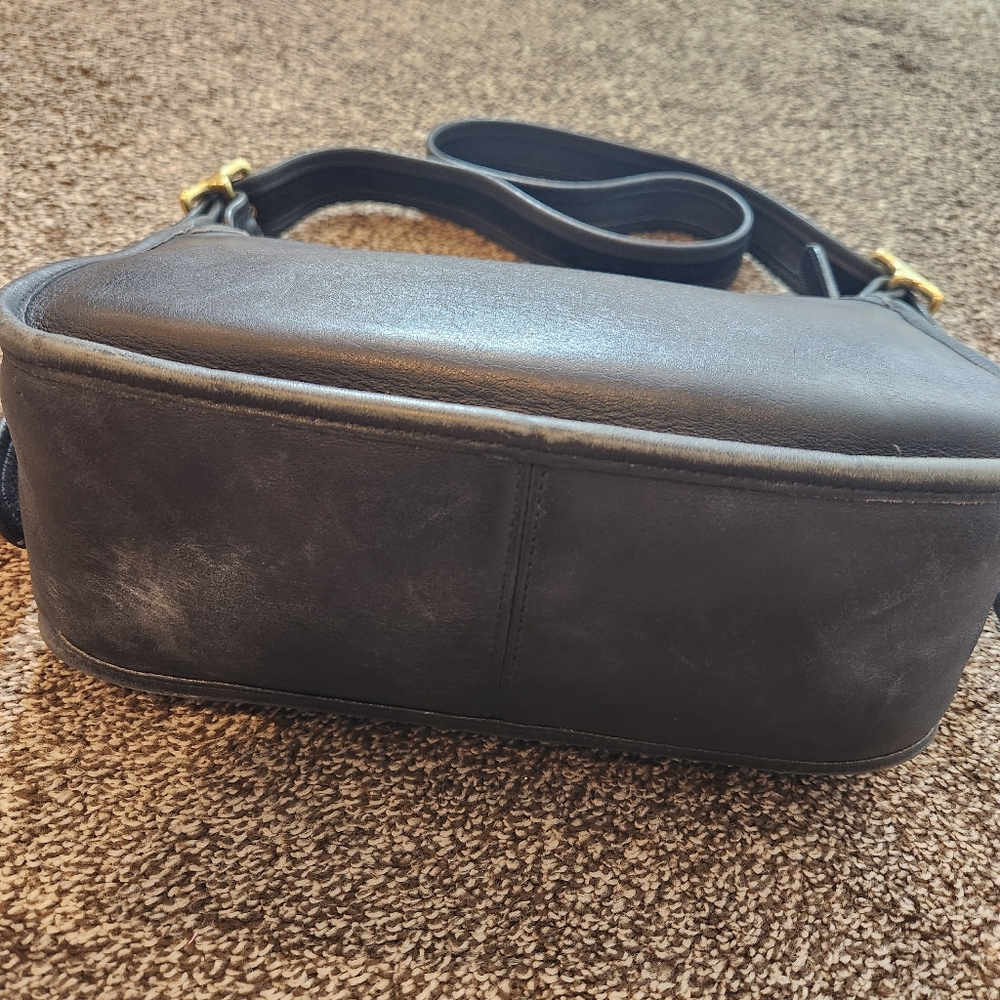 Coach Patricia Legacy Leather Bag - Picture 7 of 12